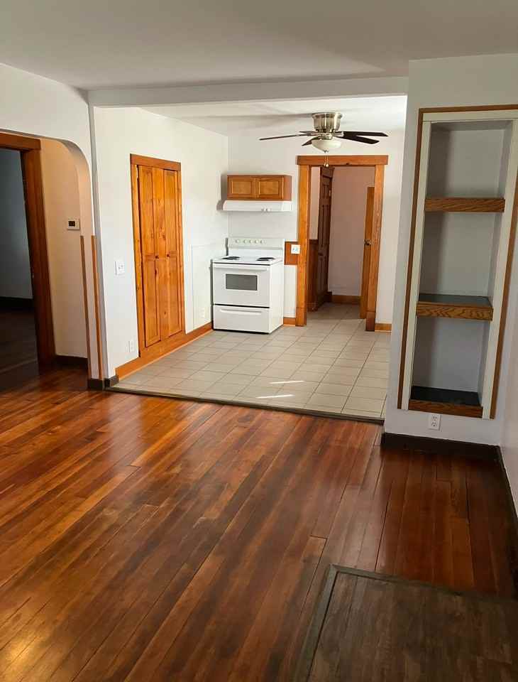 2907 Oakwood Ave #1 - Photo 4 of 5