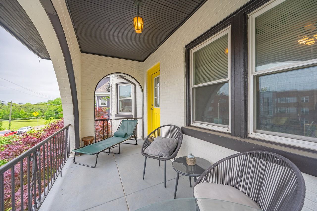 853 Glenwood Ave #2 - Photo 3 of 20