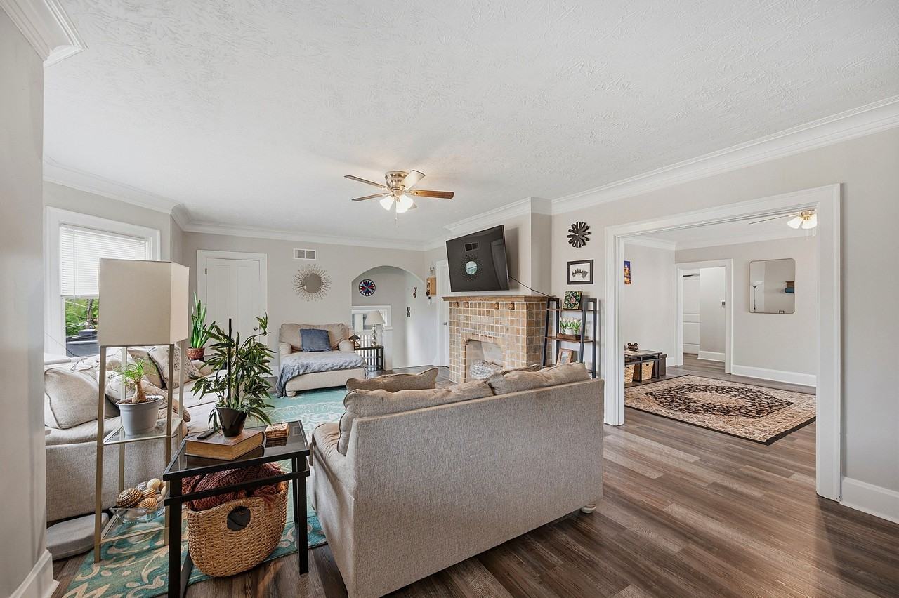 853 Glenwood Ave #2 - Photo 6 of 20