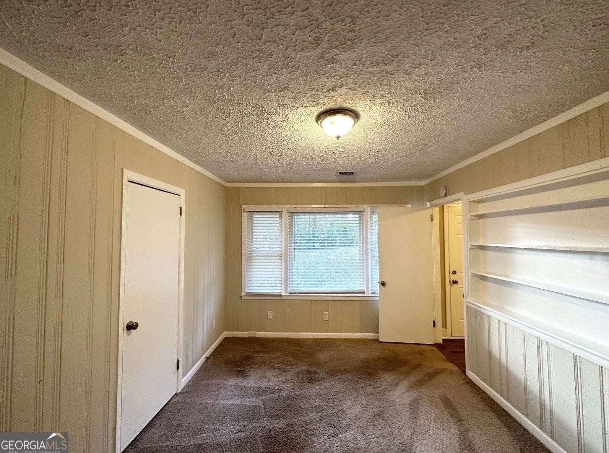 1737 Mckenzie Dr - Photo 6 of 15