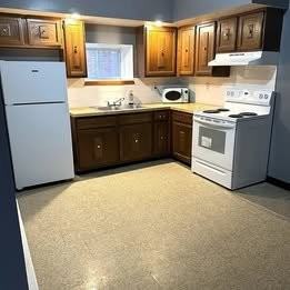 111 Sunbury St - Photo 4 of 8