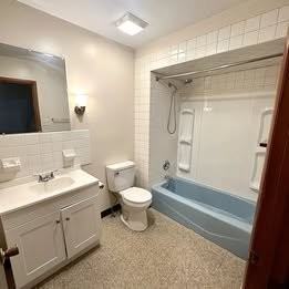 111 Sunbury St - Photo 7 of 8