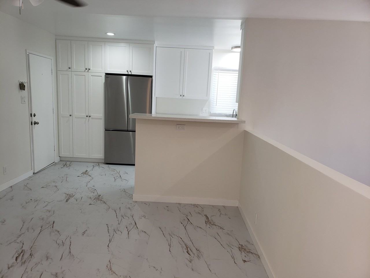 302 N Ventura St - Photo 6 of 14