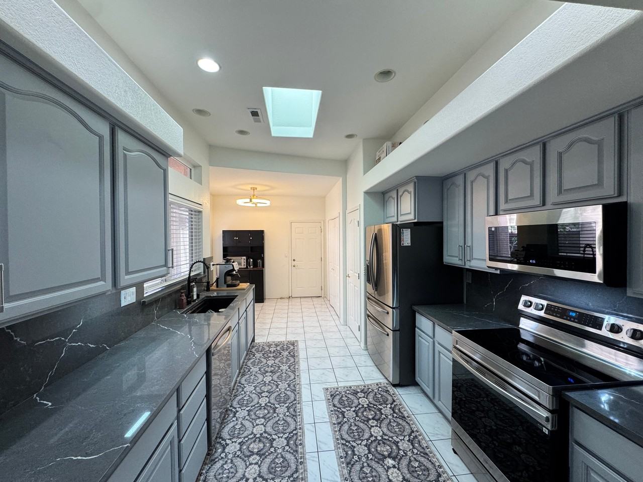 1503 N Montana Ct - Photo 7 of 20