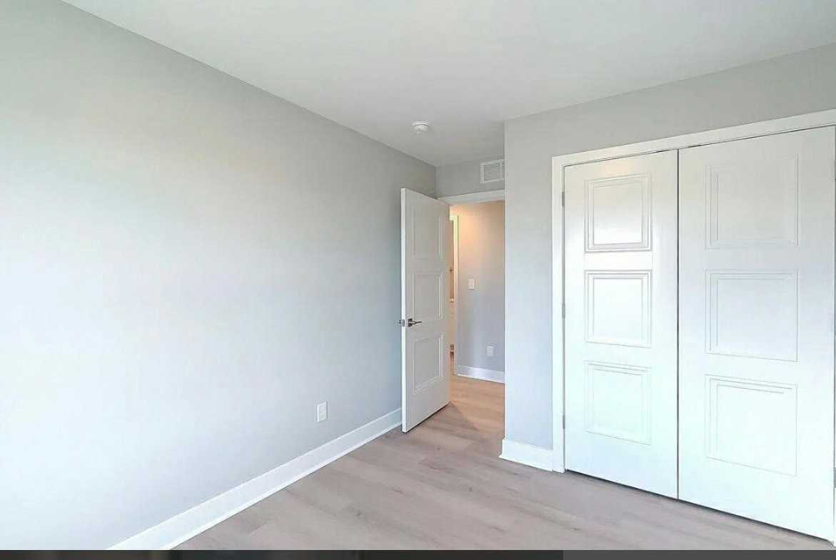 307 Robert M Green Dr - Photo 6 of 20