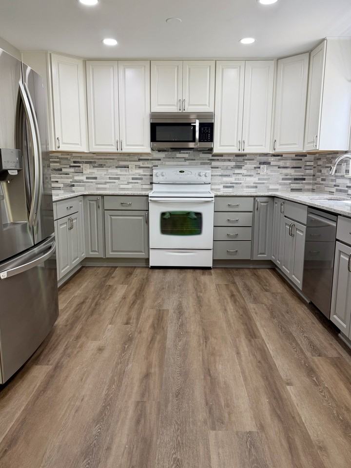 1523 Ashburnham Dr - Photo 5 of 9