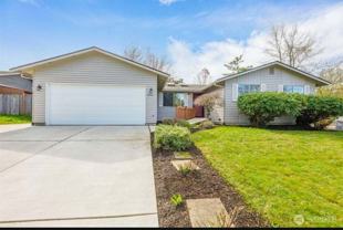 6526 67th Pl Ne - Photo 1 of 1