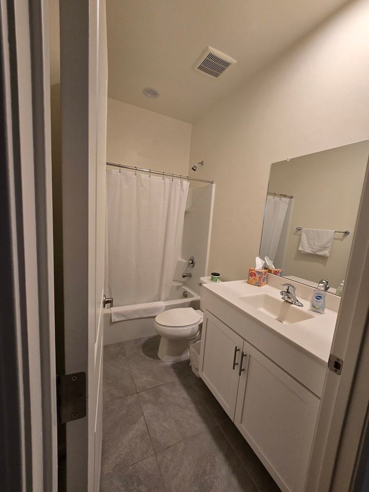 11868 W Charismatic Dr - Photo 3 of 20