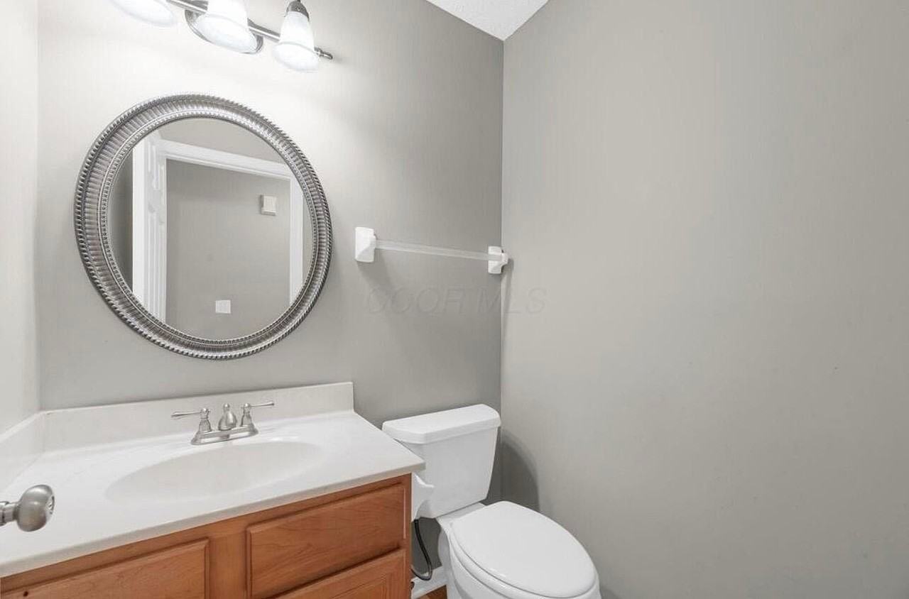 6168 Glen Village Dr - Photo 2 of 3