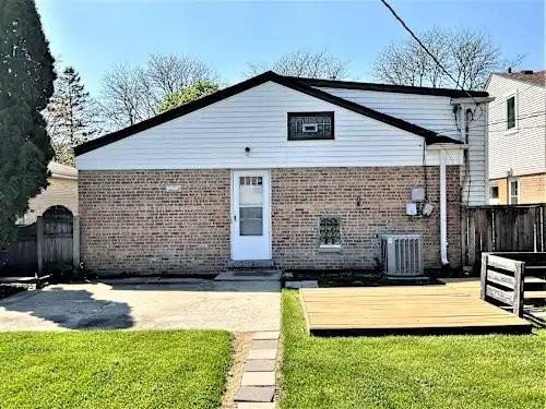 9087 Forestview Rd #A11 - Photo 7 of 10