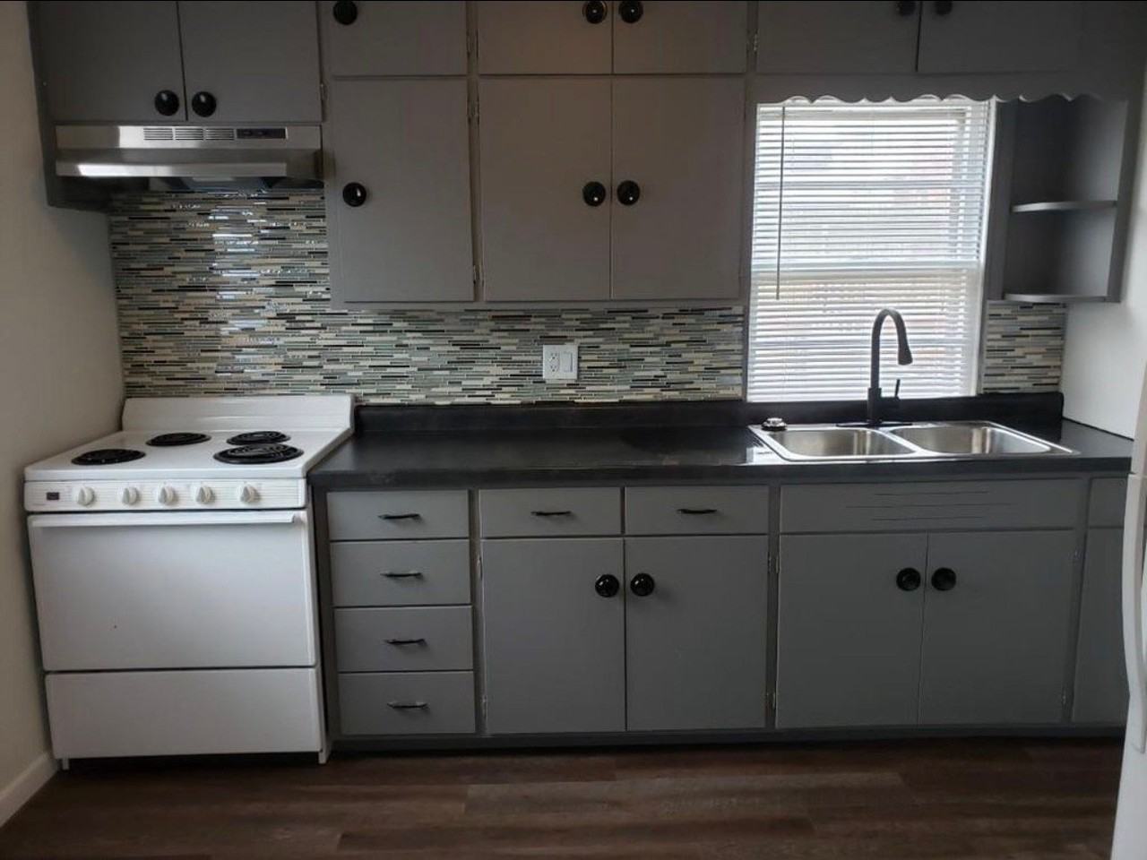 1510 Francis St - Photo 2 of 12