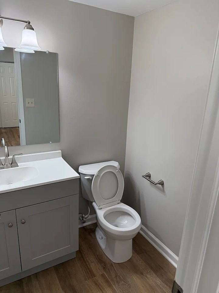 38 Providence Dr #49 - Photo 2 of 8