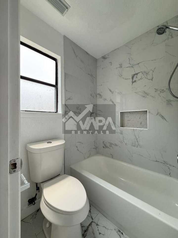 13811 Flairwood St - Photo 3 of 12