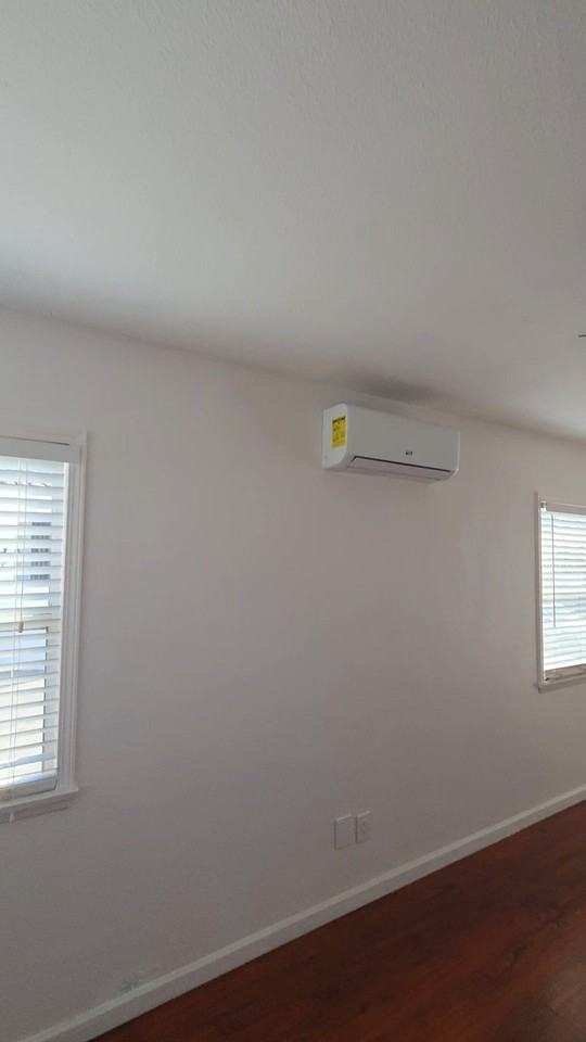 4008 Rockwood St - Photo 6 of 13