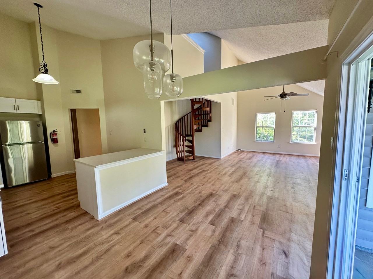 203 Eagles Chase Dr - Photo 3 of 22