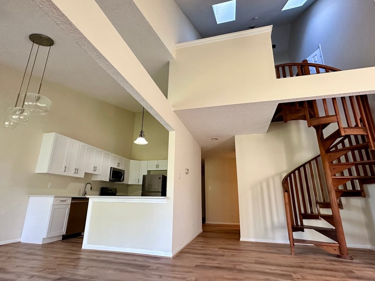 203 Eagles Chase Dr - Photo 4 of 22
