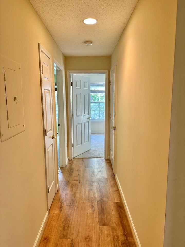 203 Eagles Chase Dr - Photo 6 of 22