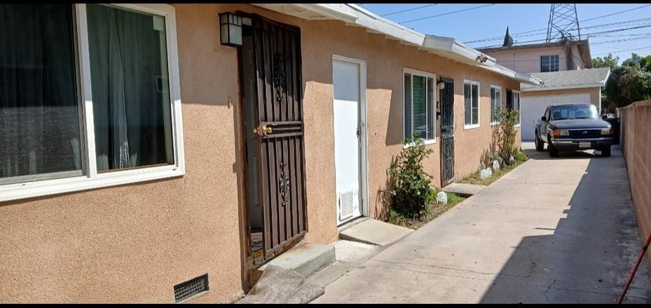 8928 Elizabeth Ave #B