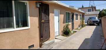featured image of 8928 Elizabeth Ave #B
