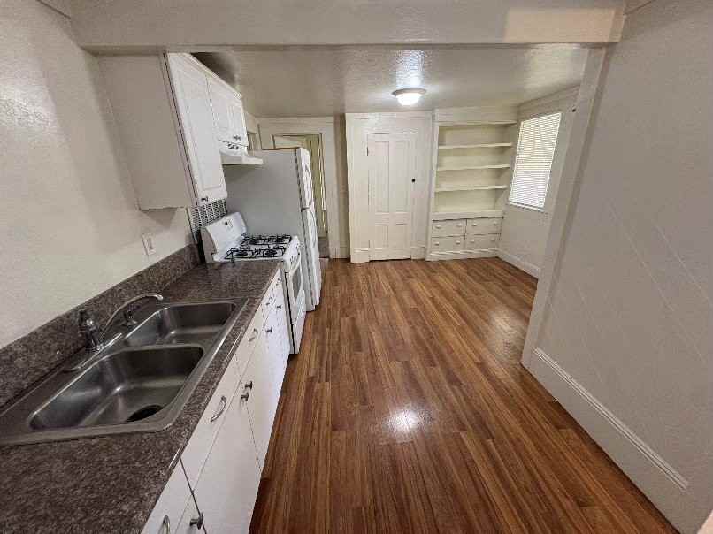 824 Spencer Ave #2 - Photo 6 of 16