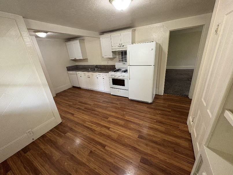 824 Spencer Ave #2 - Photo 7 of 16