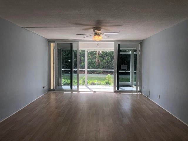 698 Ne Spanish River Blvd - Photo 6 of 9