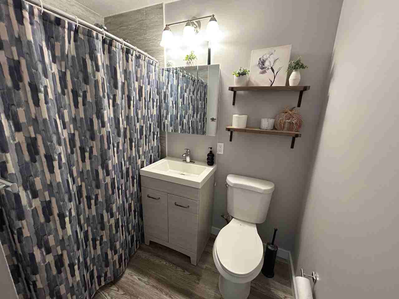 6002 Randy Rd - Photo 3 of 15