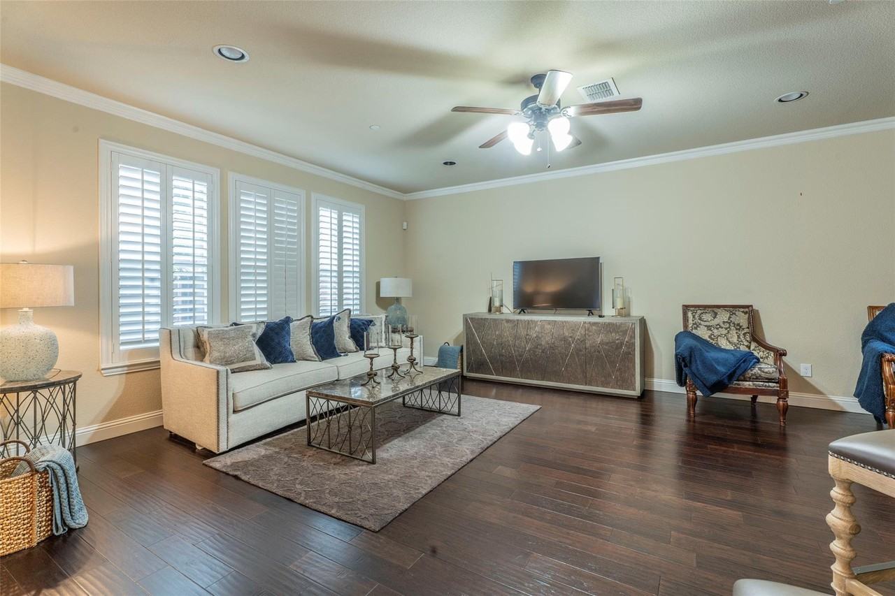 1038 Audrey Way - Photo 4 of 20