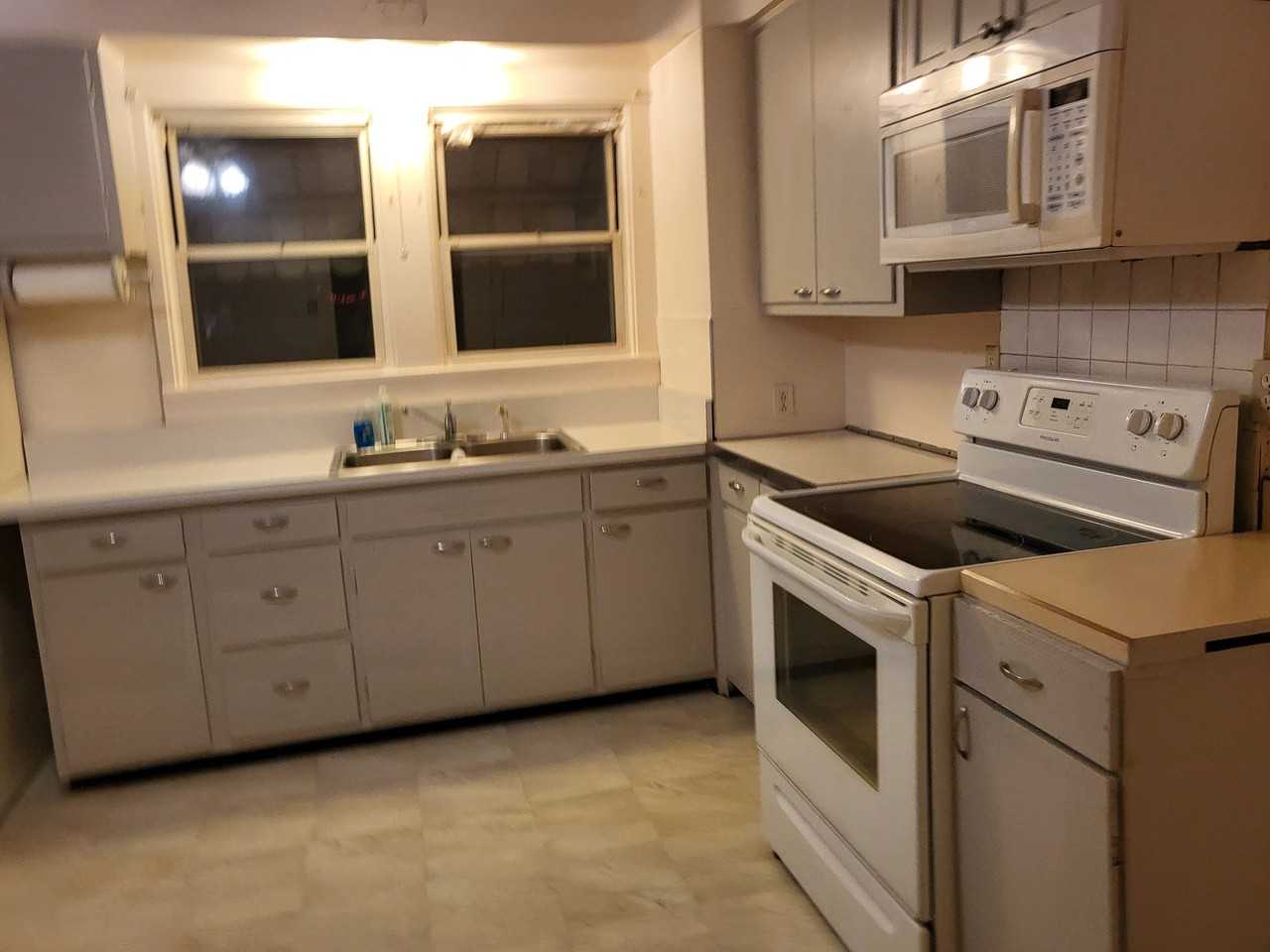 380 Ohio Ave - Photo 3 of 7