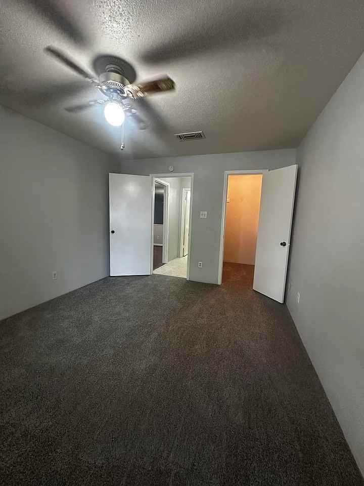 9797 Leawood Blvd #1416 - Photo 5 of 10