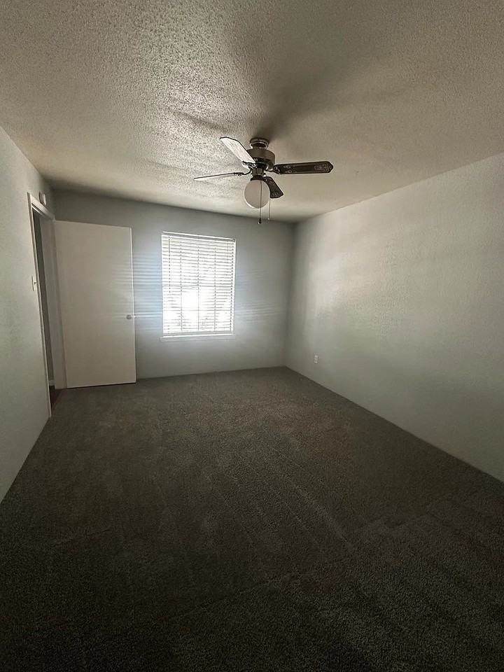 9797 Leawood Blvd #1416 - Photo 7 of 10