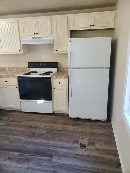 4001 E Denison Chattaroy Rd #5 - Photo 3 of 13