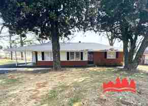 4760 Woodridge Dr - Photo 1 of 1
