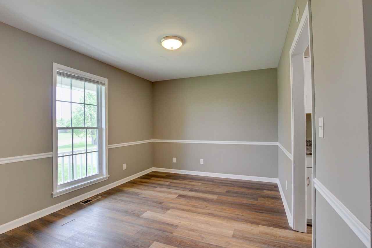 244 Marshall Dr - Photo 5 of 30