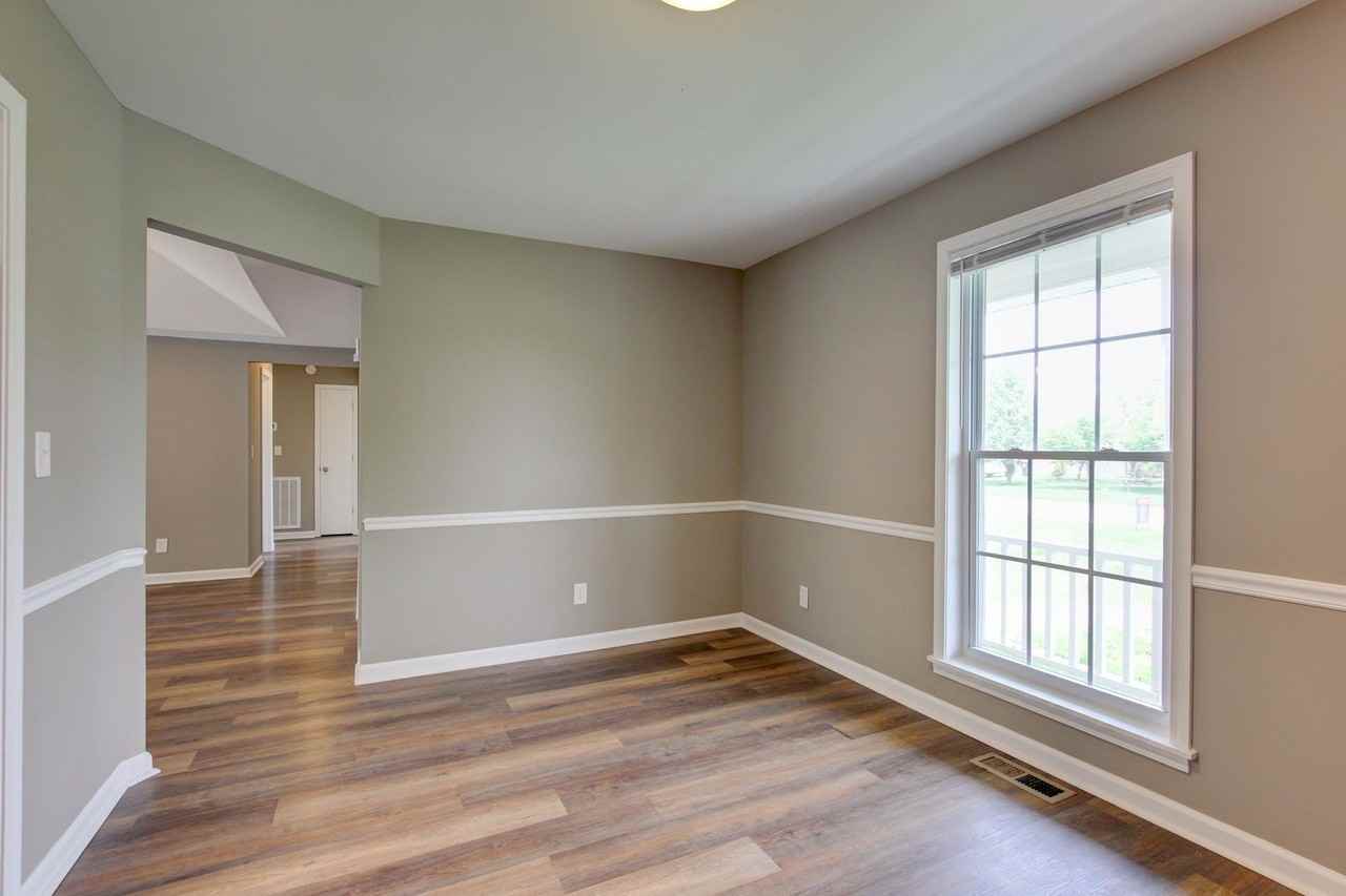 244 Marshall Dr - Photo 6 of 30