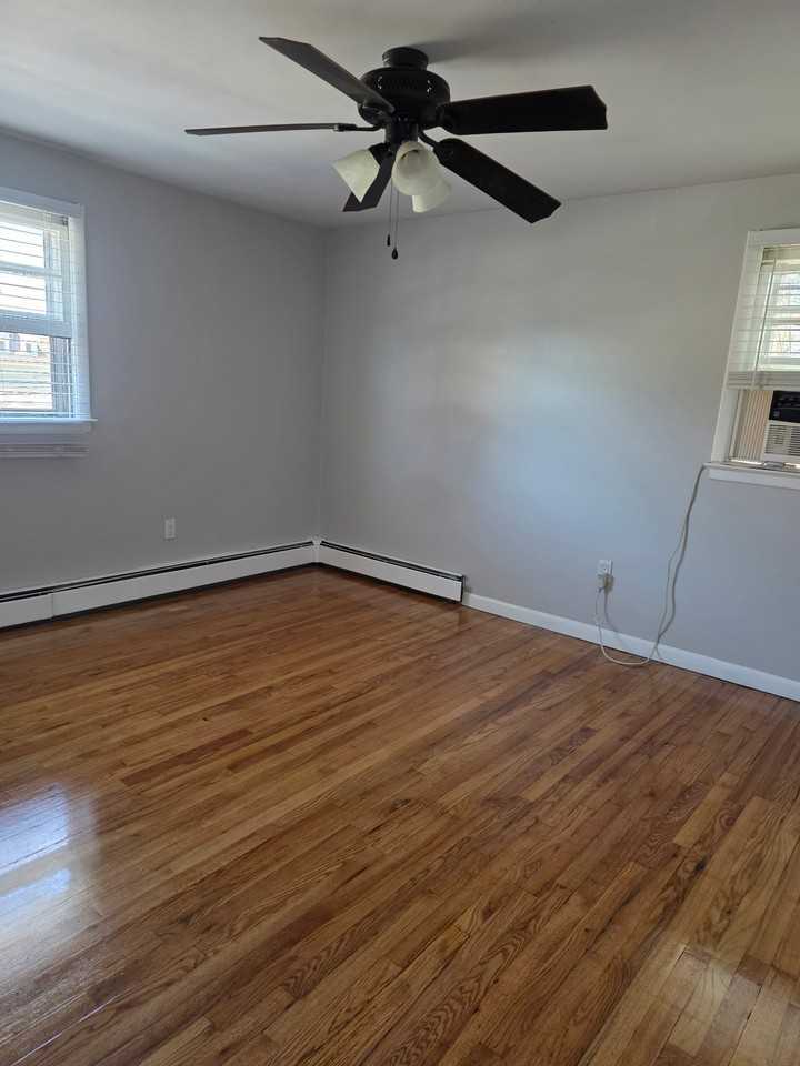 10 Bartholdi Ave #2 - Photo 4 of 8