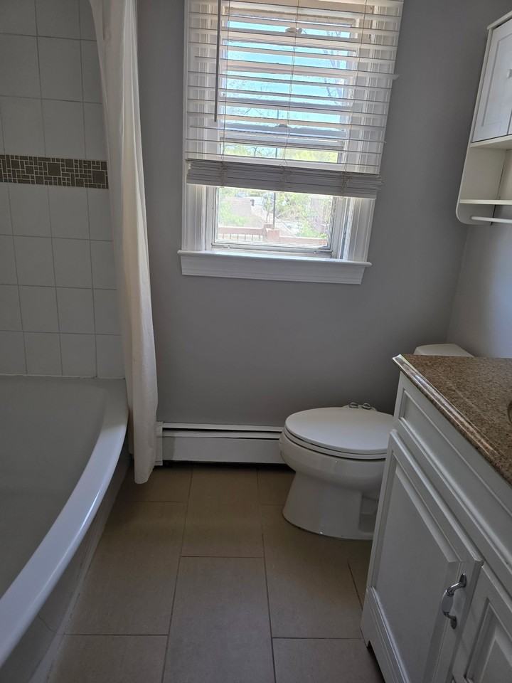 10 Bartholdi Ave #2 - Photo 6 of 8