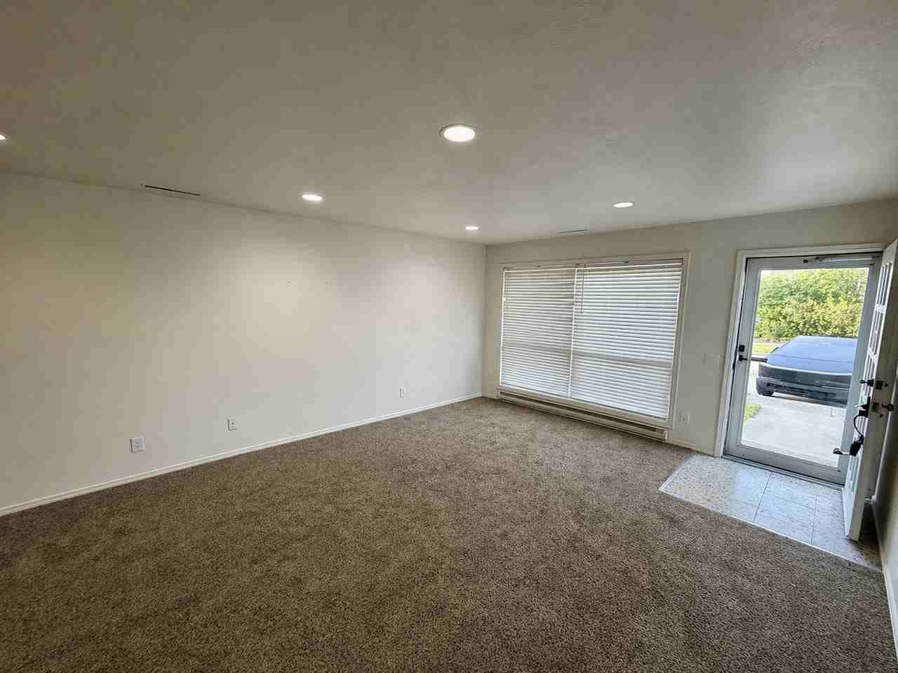 W 1500 Rd #107W - Photo 4 of 22