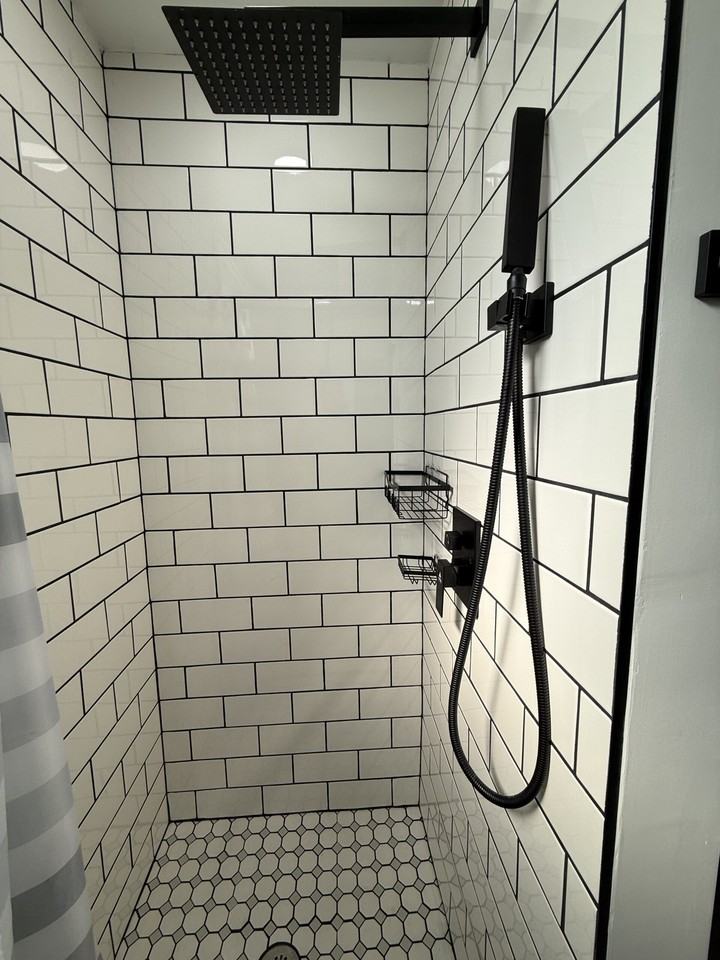 805 E Taylor St - Photo 6 of 17