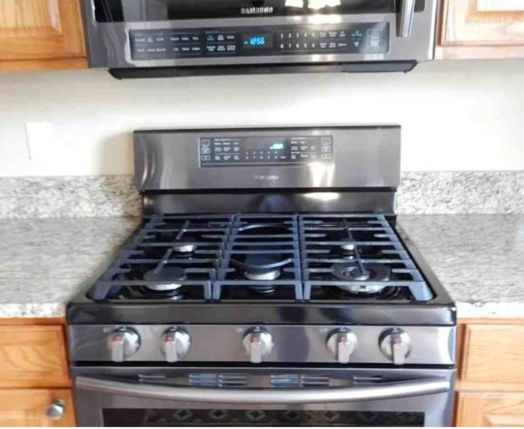 1807 W Prairie Ct #NA - Photo 4 of 12