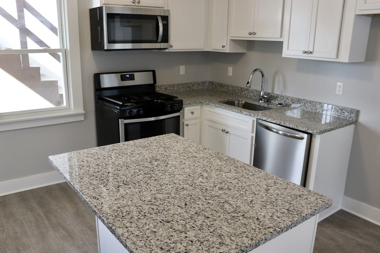 465 South St #1 - Photo 6 of 10