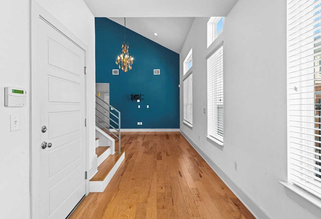 1415 Casa Dr #NA - Photo 2 of 18