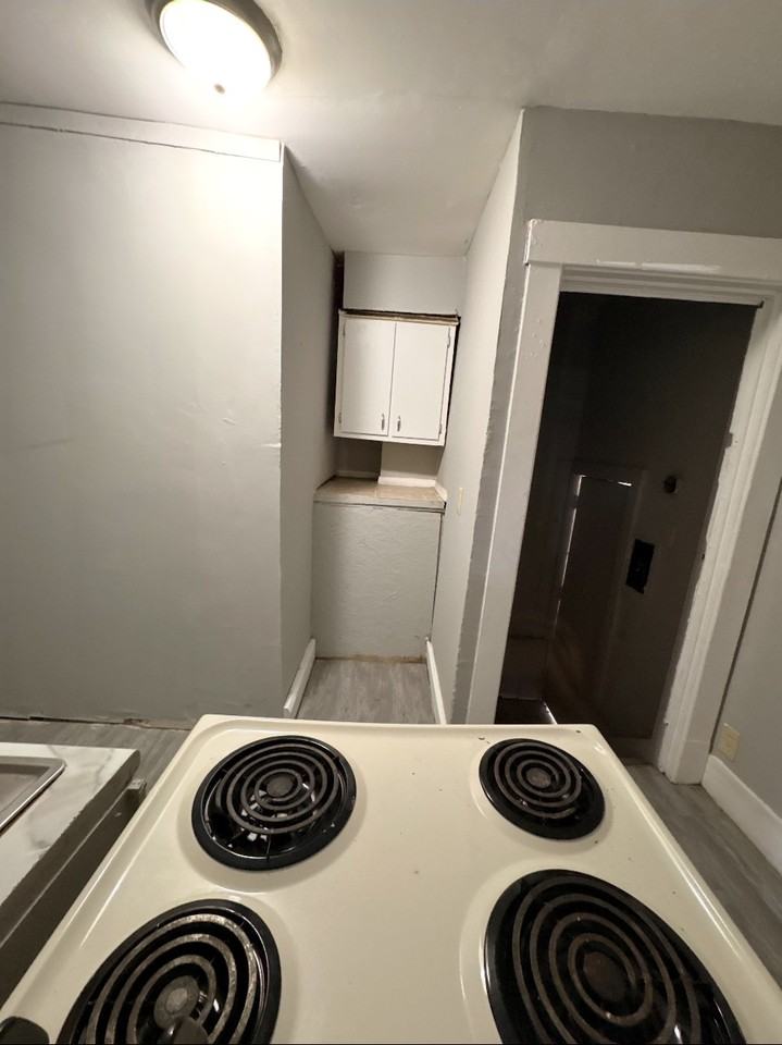 2032 E N St #NA - Photo 3 of 6