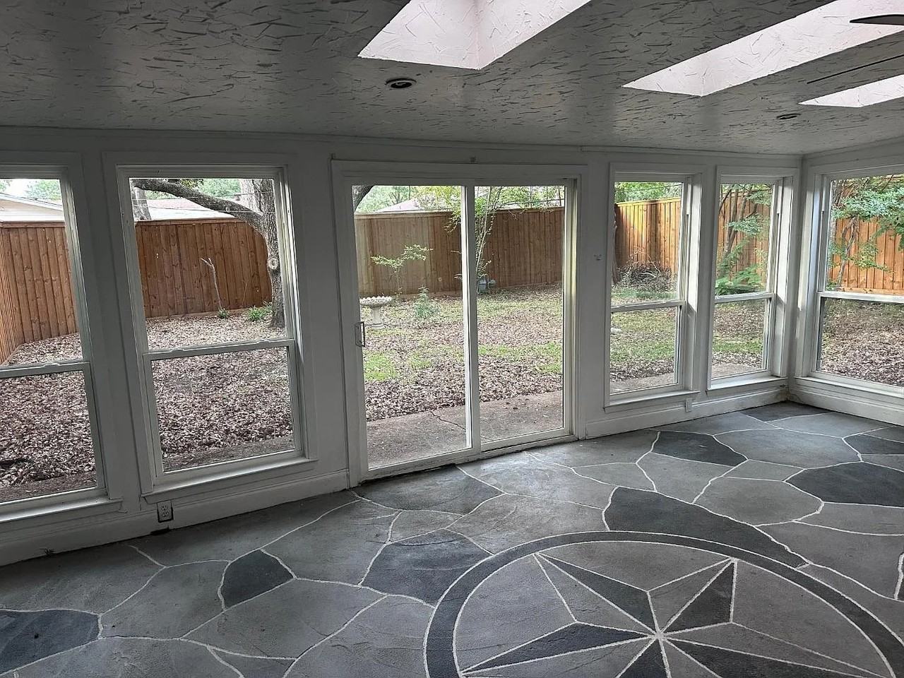 3323 Latham Dr #NA - Photo 4 of 27