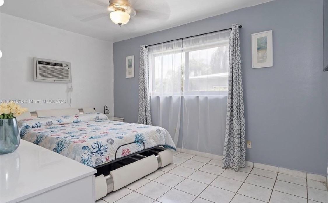 3112 Sw 16th St #NA - Photo 7 of 17