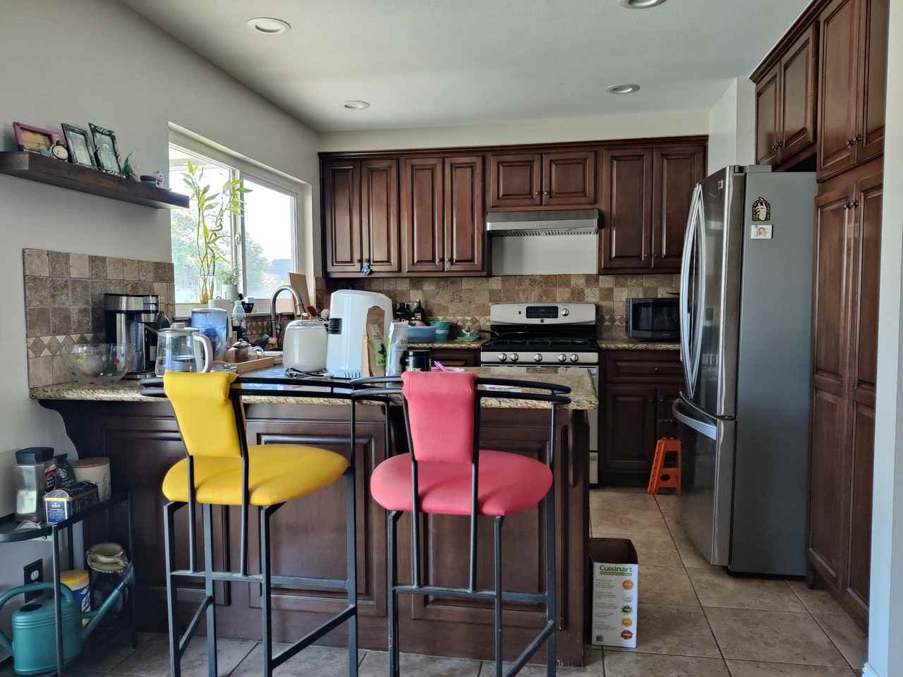 12569 Russell Ave #A - Photo 4 of 5