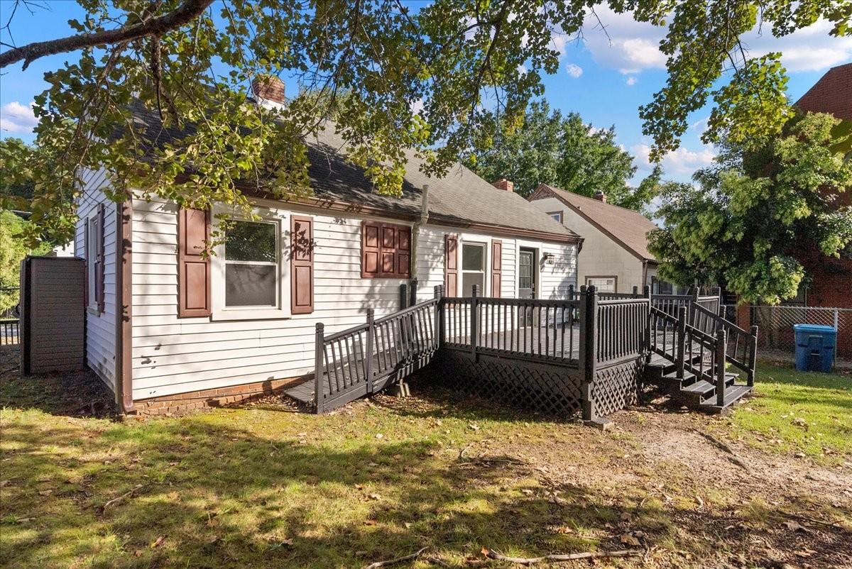 1006 Carlton Ave #NA - Photo 3 of 17