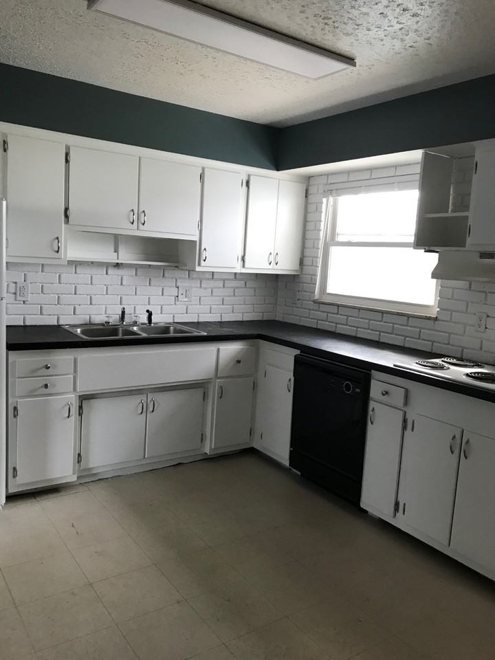 6425 Carriage Ln #NA - Photo 2 of 12