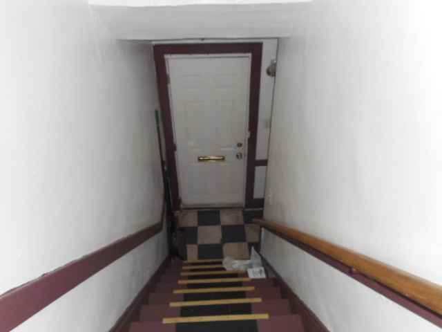11704 Broadstreet Ave - Photo 3 of 17