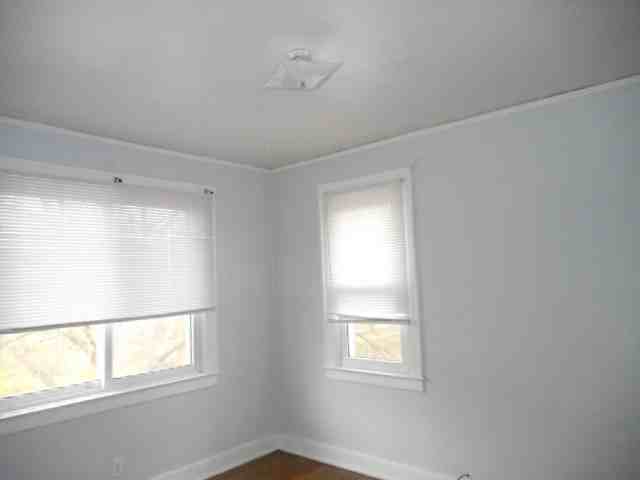 11704 Broadstreet Ave - Photo 6 of 17